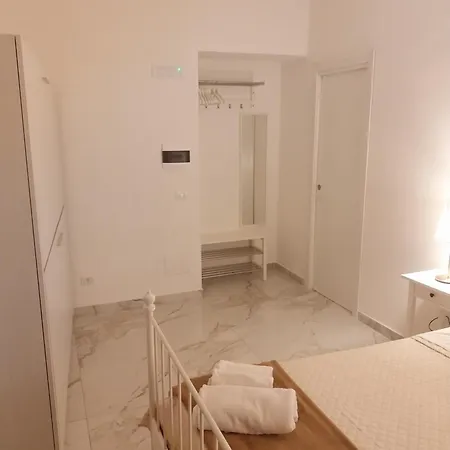 Spagnoli House * Νάπολη
